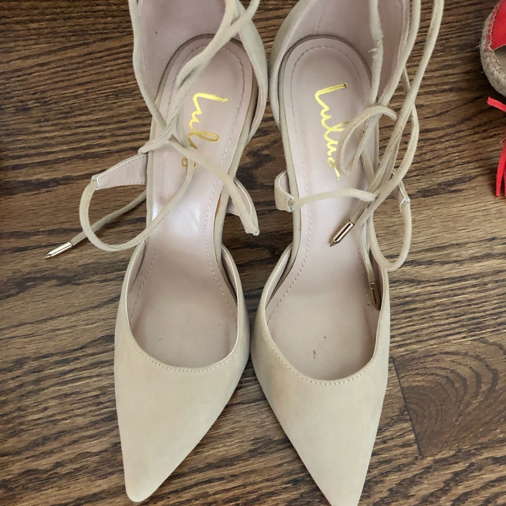 Lulus nude heels